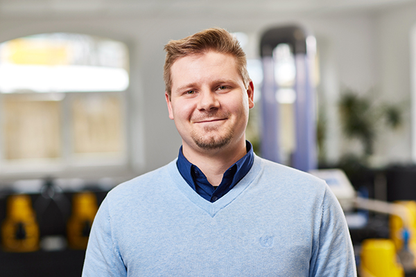 Joerg Ullmann 600 x 400